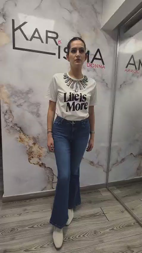 T-shirt Trash and Luxury